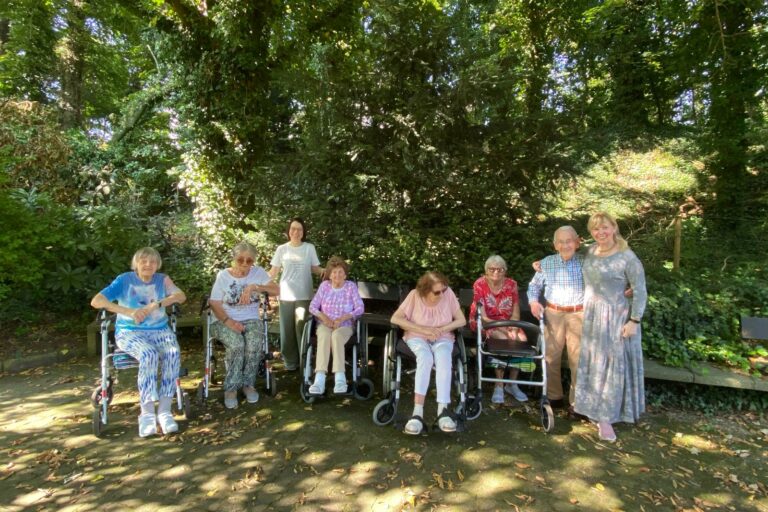 Seniorinnen und Senioren der Tagespflege